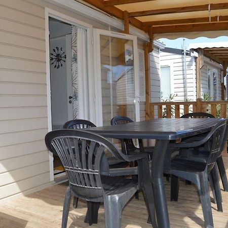 Mobile Home De Valerie "Les Sables Du Midi" Valras-Plage Exterior photo