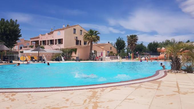 Mobile Home De Valerie "Les Sables Du Midi" Valras-Plage Exterior photo