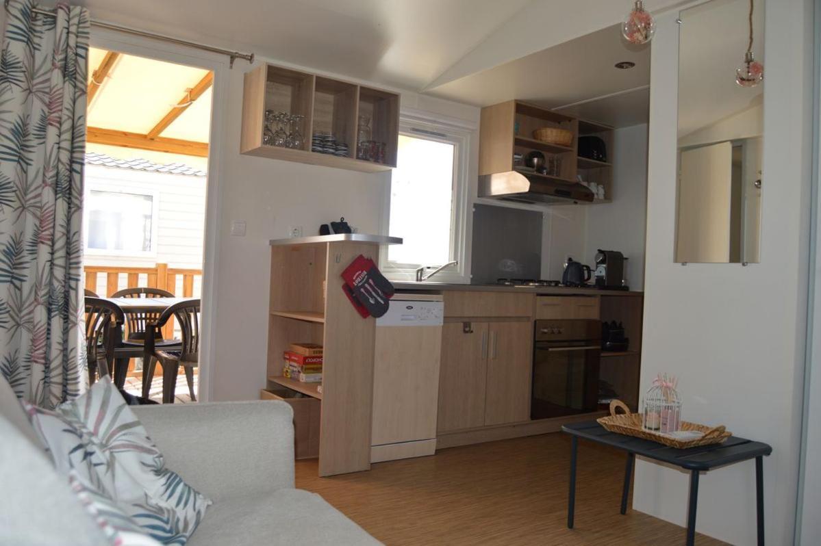 Mobile Home De Valerie "Les Sables Du Midi" Valras-Plage Exterior photo